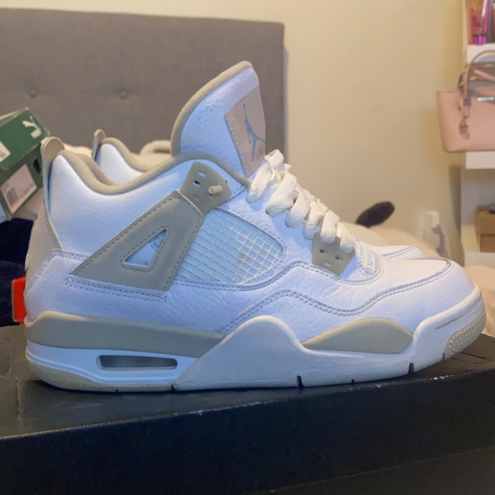 Jordan 4 Retro Sand